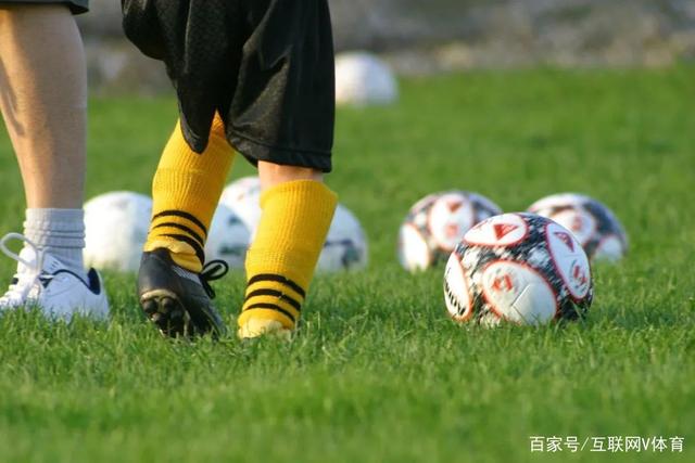 西甲-阿尔巴替补制胜 巴萨1-0奥萨苏纳14分领跑