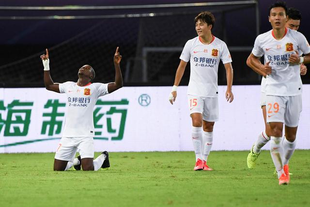 U17国足新星崭露头角！17岁高佬锋线球员或将赴欧发展